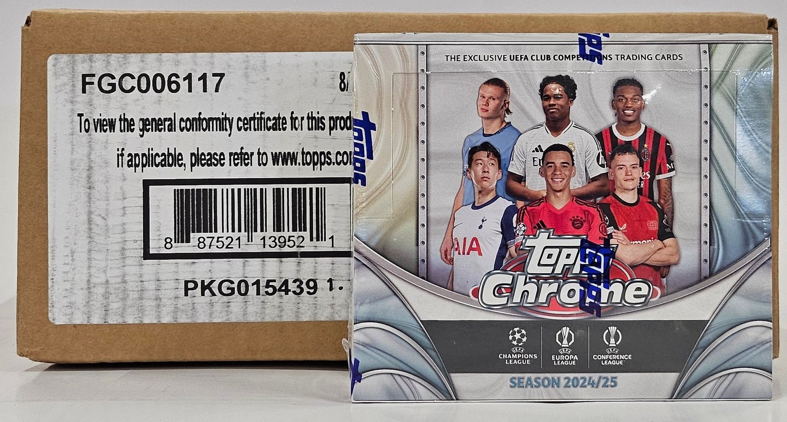 2024/25 Topps Chrome UEFA Club Competitions Soccer Hobby Jumbo