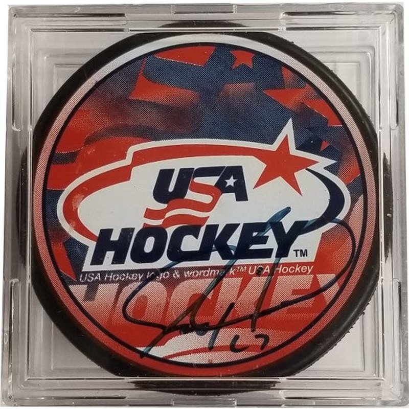 Autograph Hockey Puck: Jeremy Roenick – Team USA